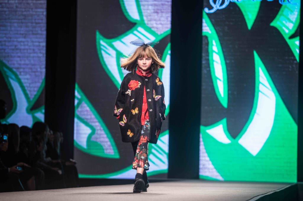 Florals and butterflies, favourite themes at Monnalisa for fall/winter 2017 kidswear
