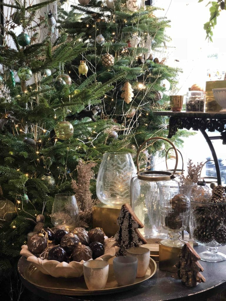 Classic gold and neutral colourways for Christmas 2018 at Petersham Nurseries