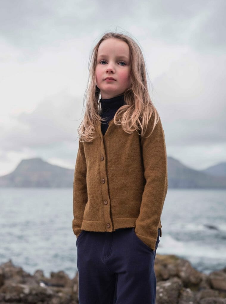 Minimalisma organic knitwear inspired by The Faroe Islands landscape